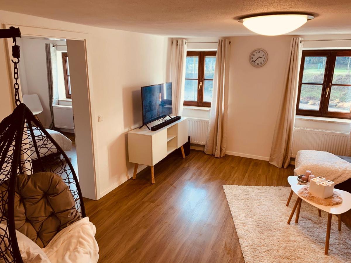 Felix Living 2, Cozy & Modern & Netflix Wohnung Mit Blick Ins Gruene Passau Bagian luar foto