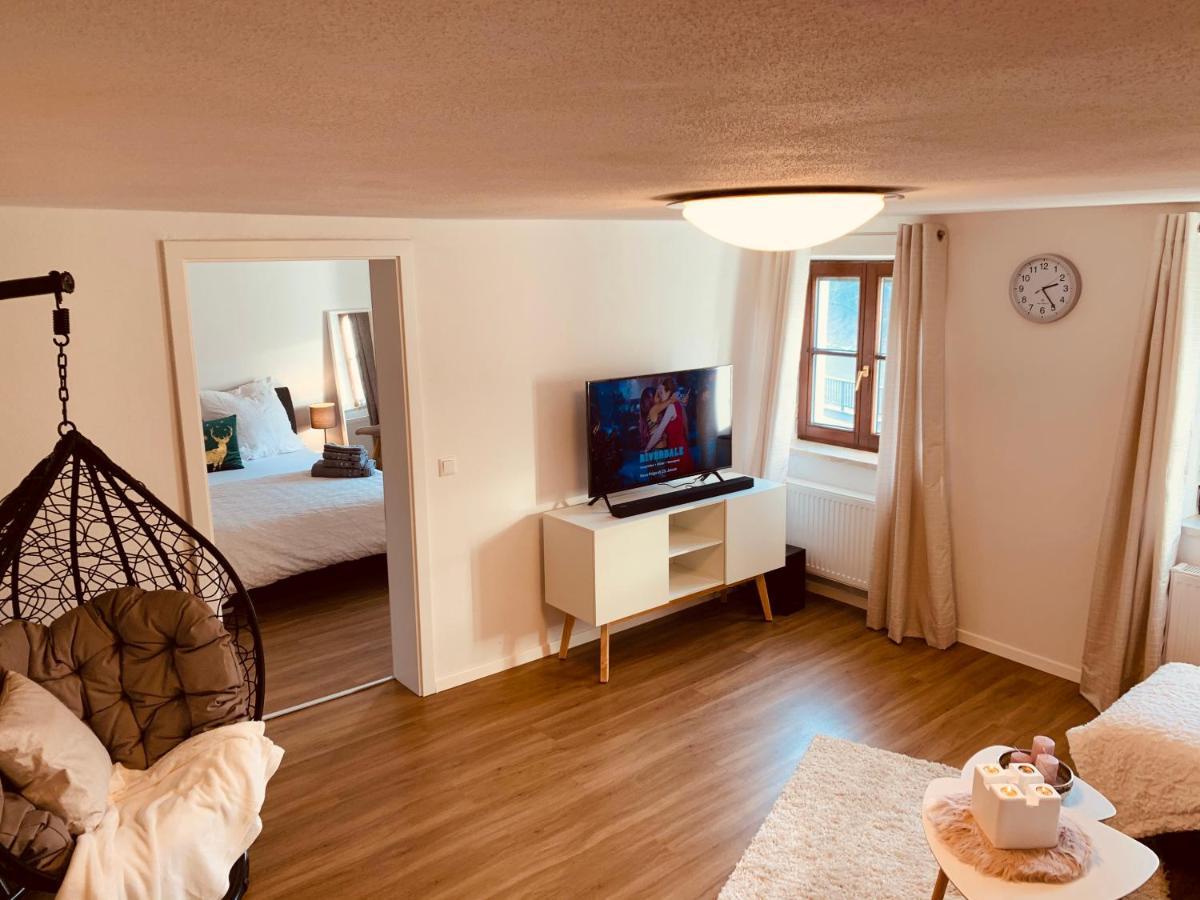 Felix Living 2, Cozy & Modern & Netflix Wohnung Mit Blick Ins Gruene Passau Bagian luar foto